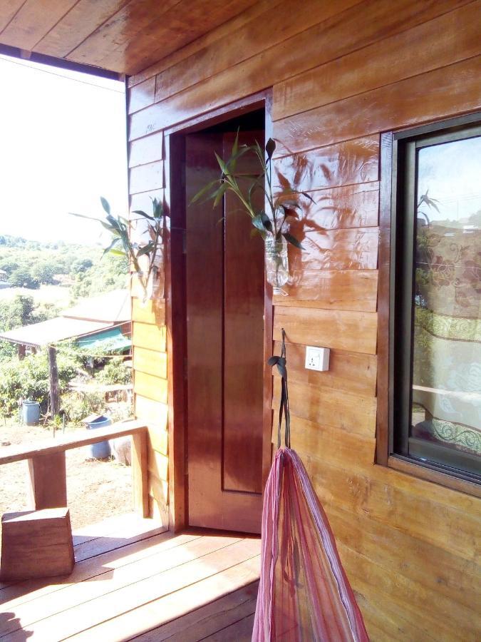 Happy Bungalow & Trekking Banlung Ngoại thất bức ảnh